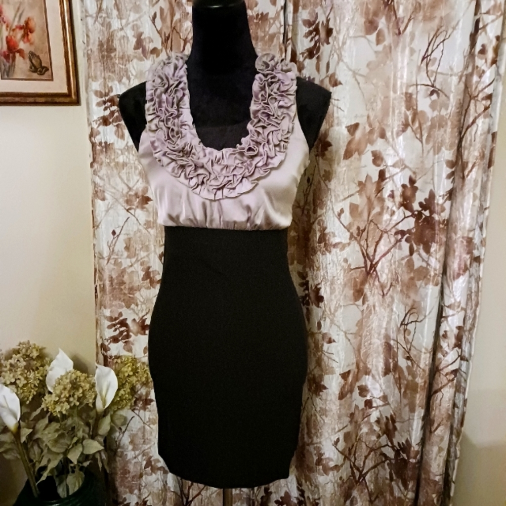 Gorgeous dress by Have & Have will enhance any wardrobe.